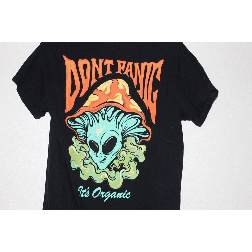 Don't Panic It's Organic T-Shirt Popular Poison Size Medium Alien